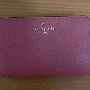 Kate spade compact wallet brand new pink pebble leather..